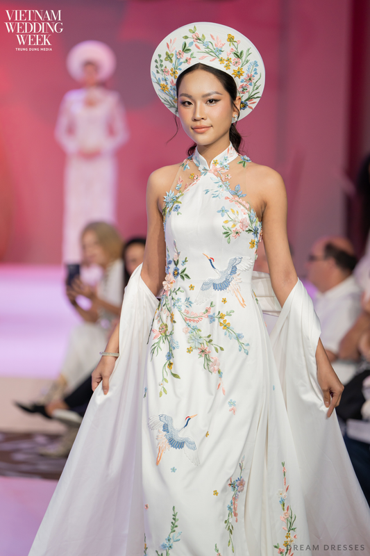 White Ao Dai Hat | Vietnamese Bridal Hat (#NY) - Dream Dresses by P.M.N.