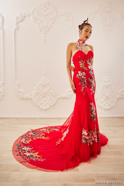 DreamDress By PMN Chou Cheongsam Inspired Mermaid Wedding Dress Gown Open Back Floral Embellishments Chapel | Size: 2 DreamDress By PMN Chou Cheongsam Inspired Mermaid Wedding Dress Gown Open Back Floral Embellishments Chapel | Size: 2