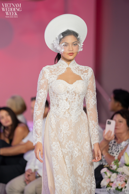 White Bridal Ao Dai | Modern Vietnamese Bridal Dress with French Lace (#VALERI) - Dream Dresses by P.M.N.