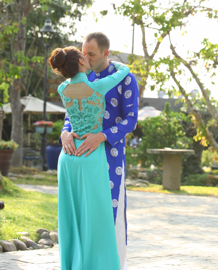 Custom Made Vietnamese Traditional Bridal Dress With Couture Embroidery (#PNAD001) - Dream Dresses by P.M.N
- 1