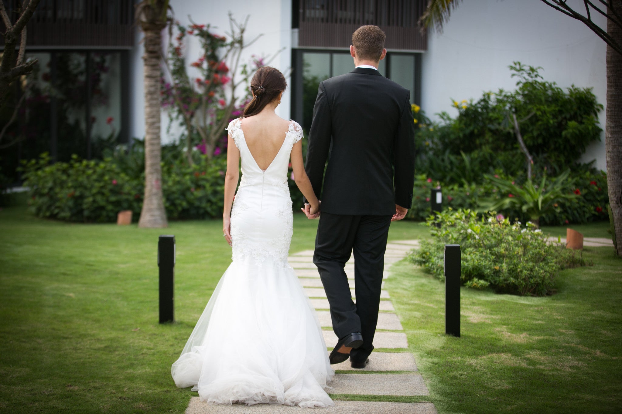 Mermaid Wedding Dress With V-Deep Neckline (#PB157)