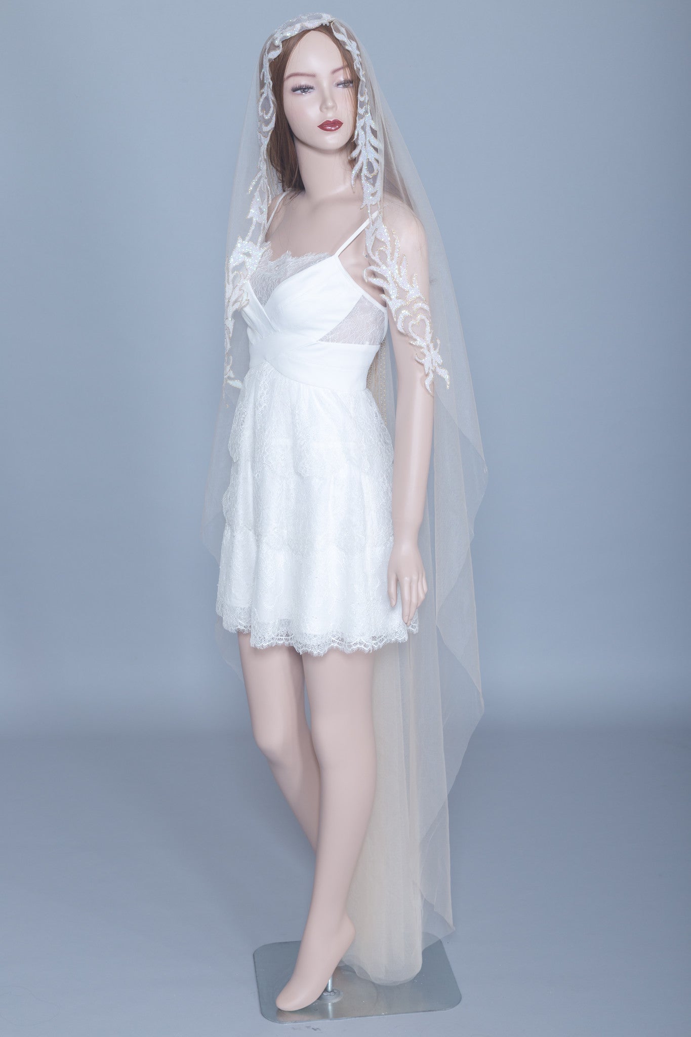 Champagne Wedding Veil (#Amara) - Dream Dresses by P.M.N
- 1