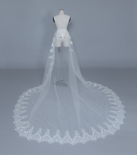 Detachable Lace Bridal Train (#Kallista) - Dream Dresses by P.M.N
- 1
