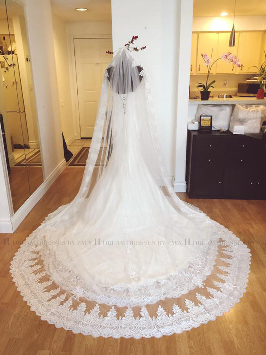One Tier Rounded Cathedral 9.8 Ft Veil With Lace Appliqué Edge (#PB146) - Dream Dresses by P.M.N
- 1