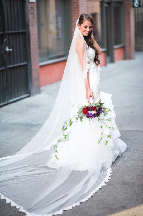 One-tier Cathedral Veil With Scalloped Lace Trims (#PB196) - Dream Dresses by P.M.N
- 1