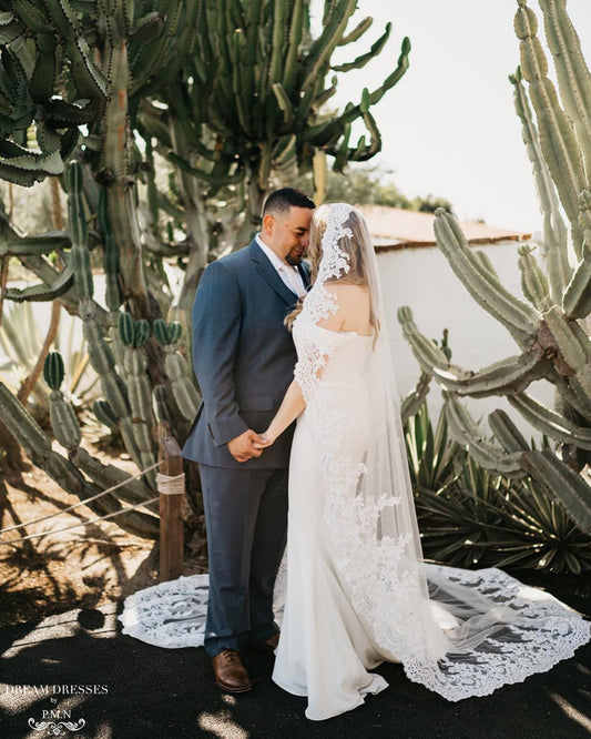 Cathedral Mantilla Veil (#Ari) - Dream Dresses by P.M.N.