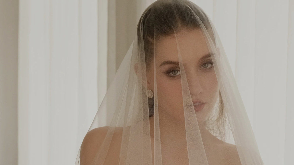 What Are Veils Made Of? A Pro Fabric Breakdown