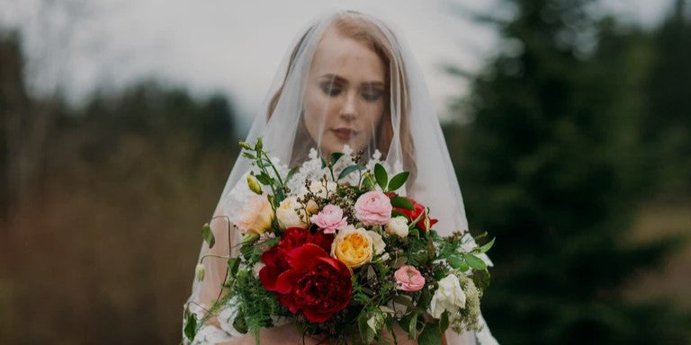 10 Bridal Hairstyles With a Veil - and How to Nail Each One