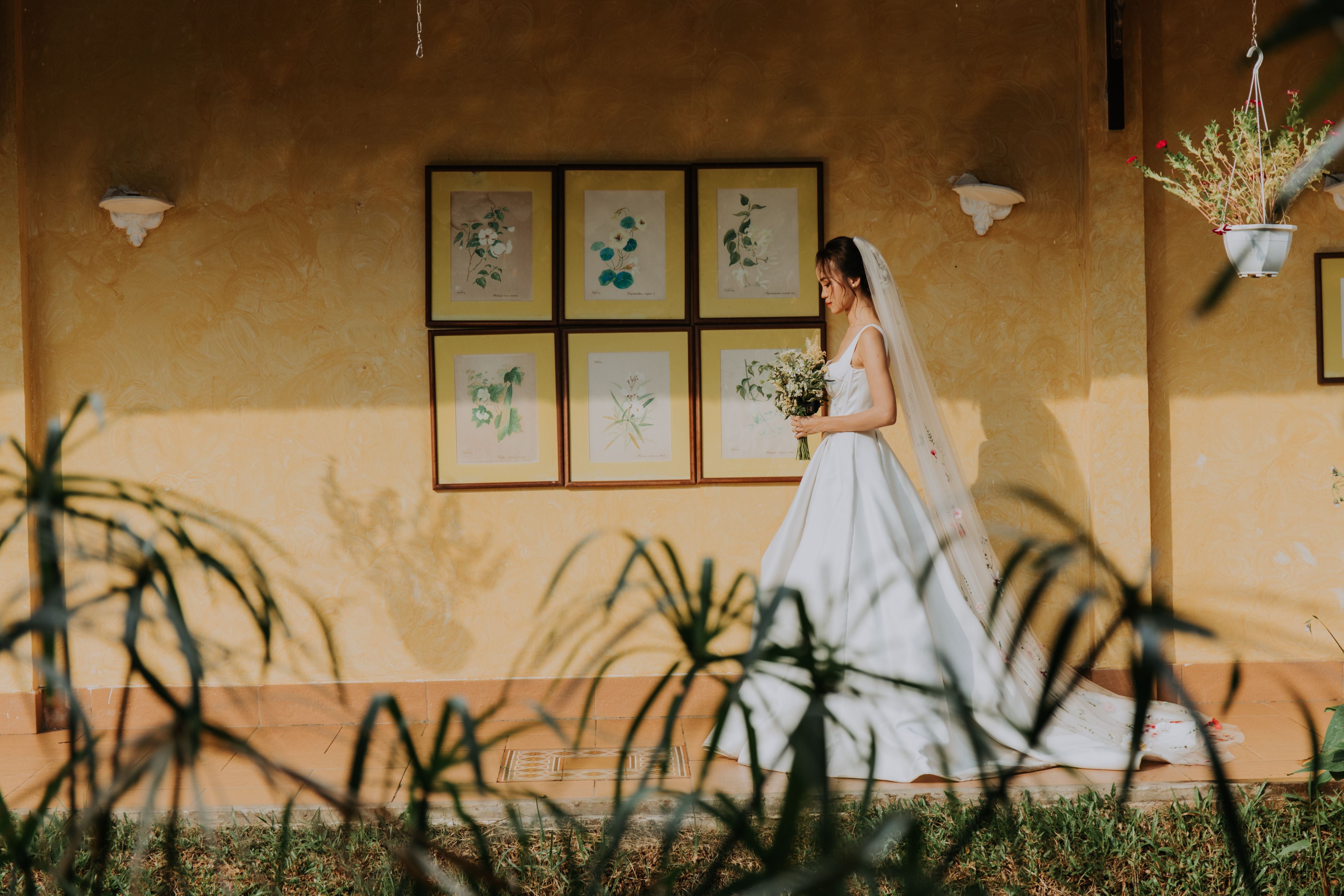 SPRINGTIME BRIDAL AESTHETICS: PHUONG'S MAGICAL DAY