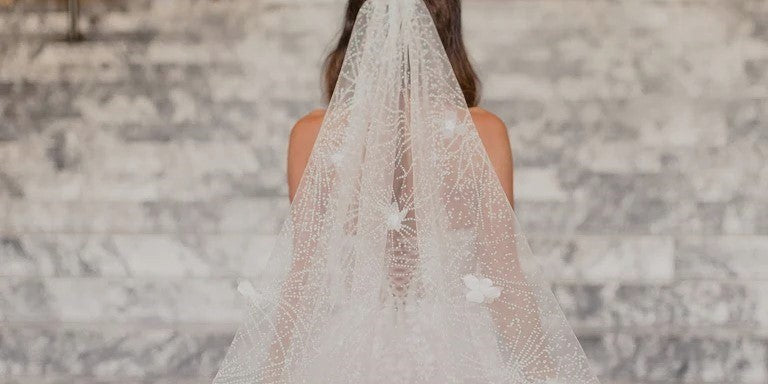 12 Types of Wedding Veils: Styles, Lengths & How to Choose