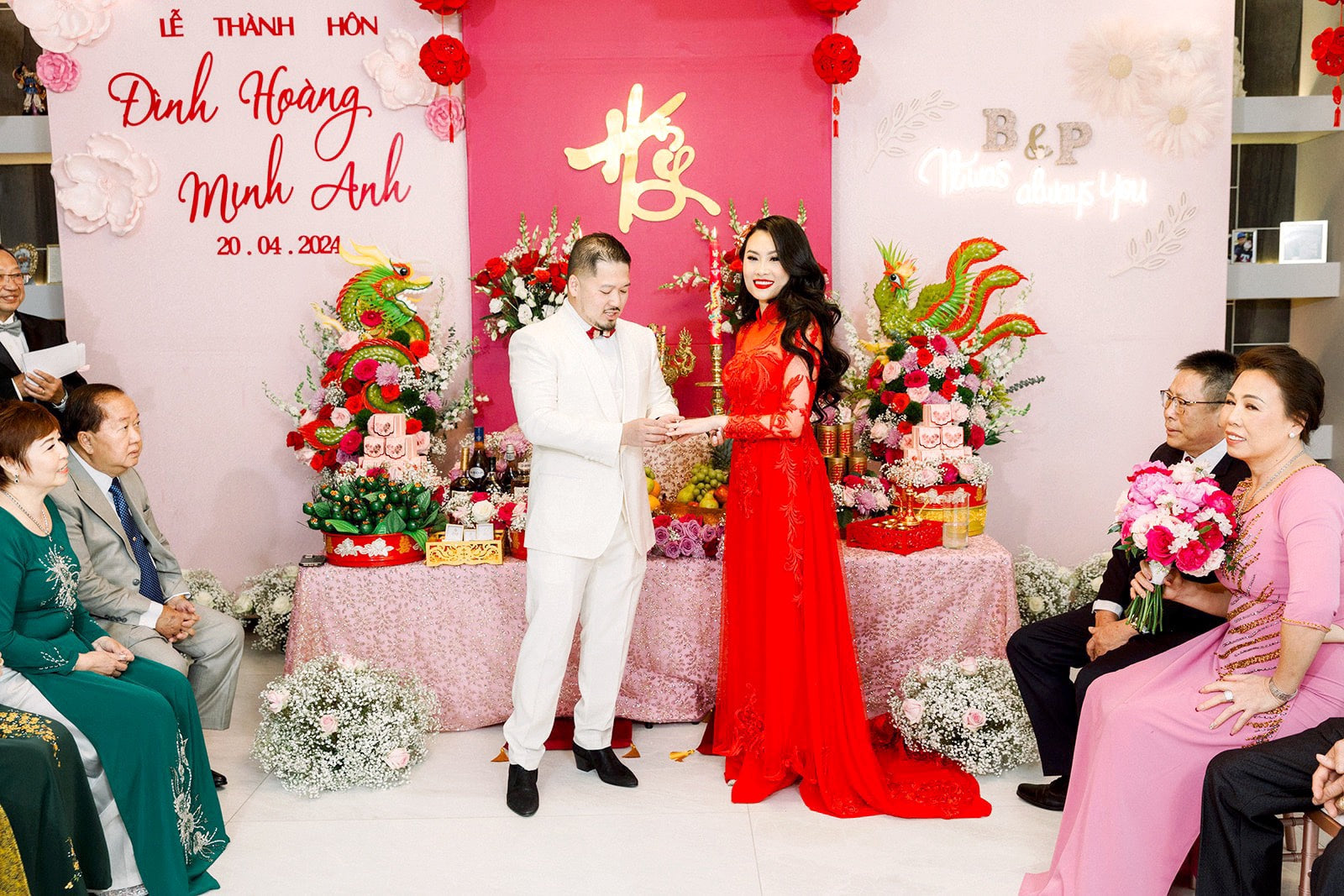 PHOEBE'S VIBRANT RED AO DAI WEDDING DRESS