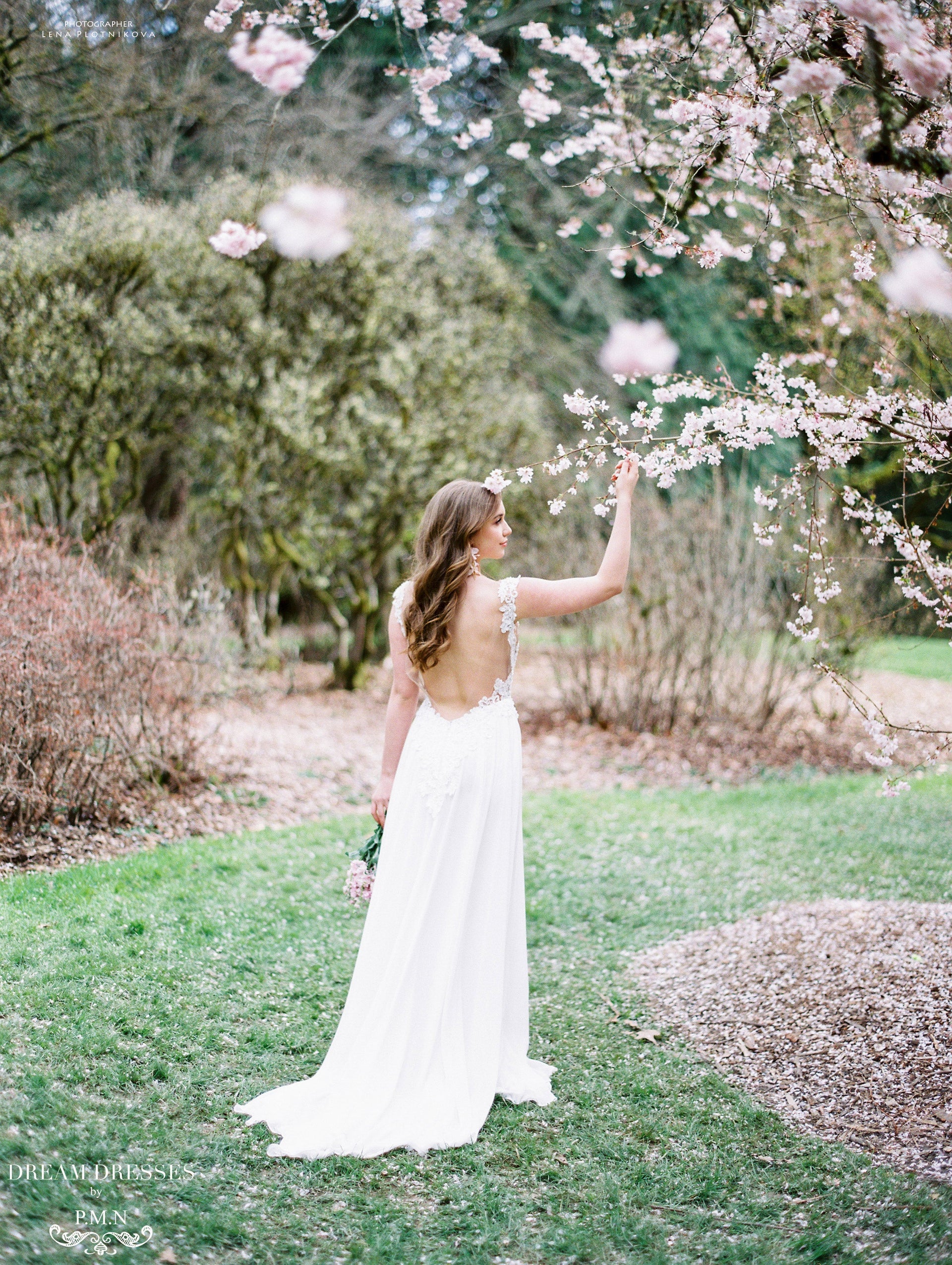 Lace and Chiffon Wedding Dress (#INAYA) - Dream Dresses by P.M.N.