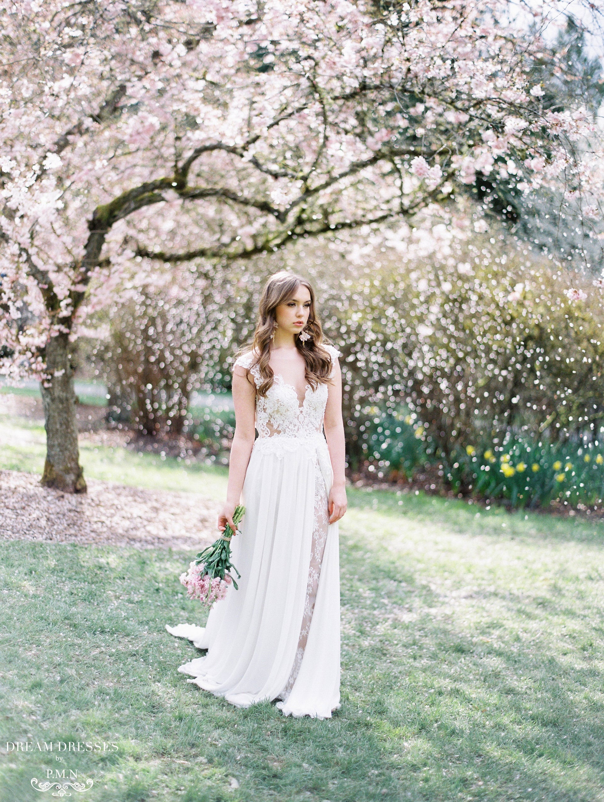 Lace and Chiffon Wedding Dress (#INAYA) - Dream Dresses by P.M.N.