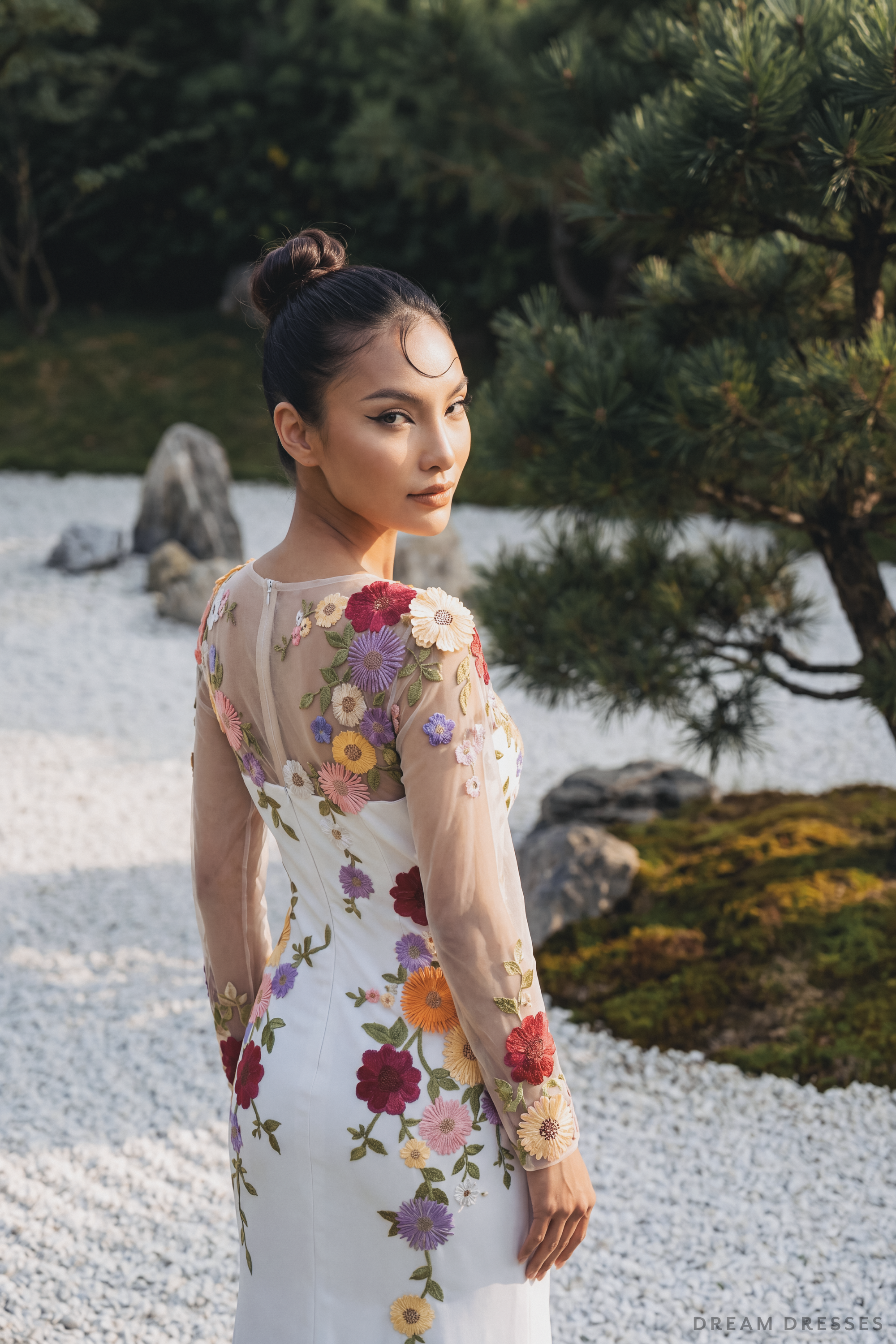 Floral Embroidered Long Sleeve Gown (#YULISA)