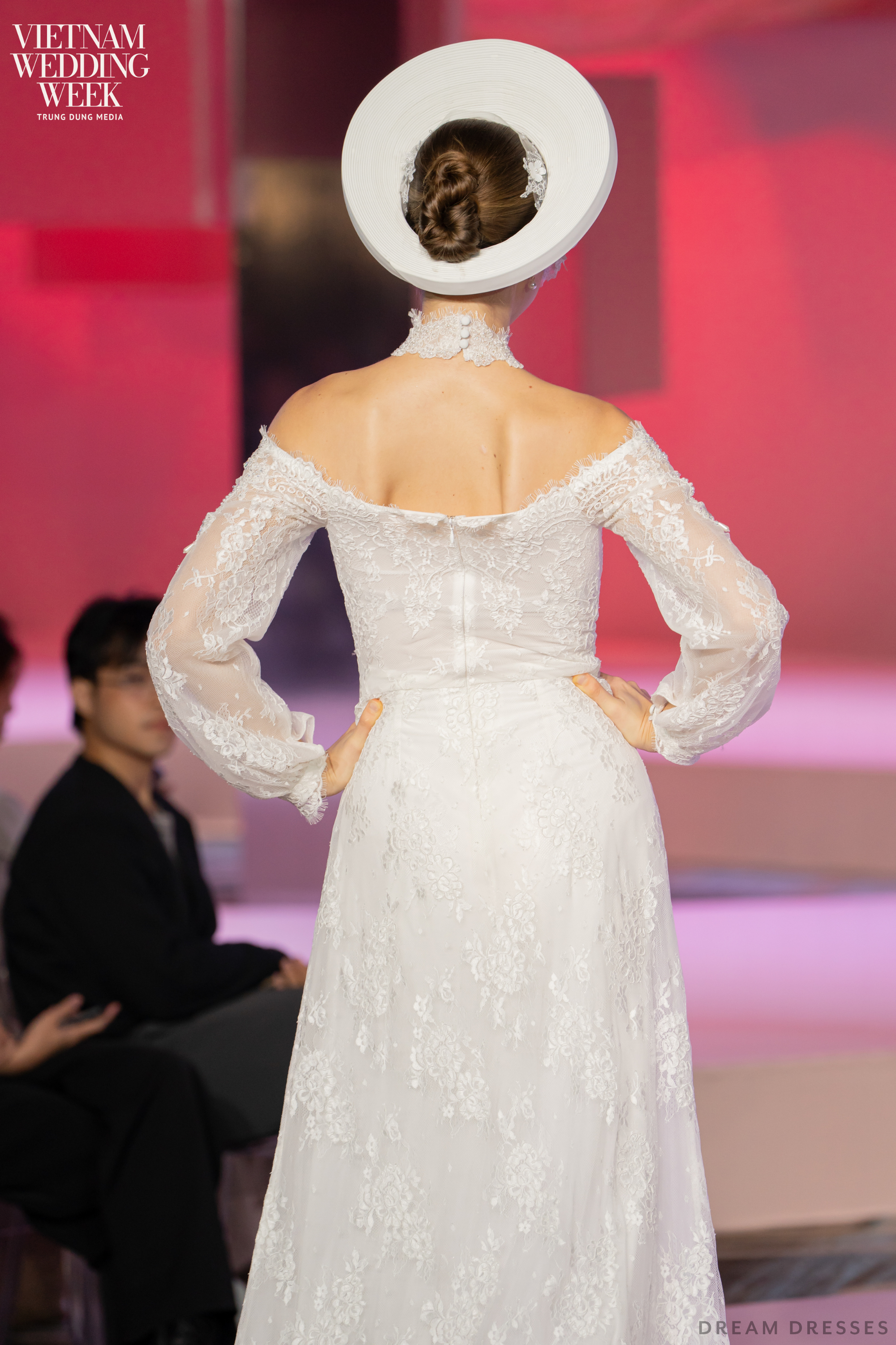 White Bridal Ao Dai | Modern Vietnamese Bridal Dress with French Lace (#MAGNOLIA)
