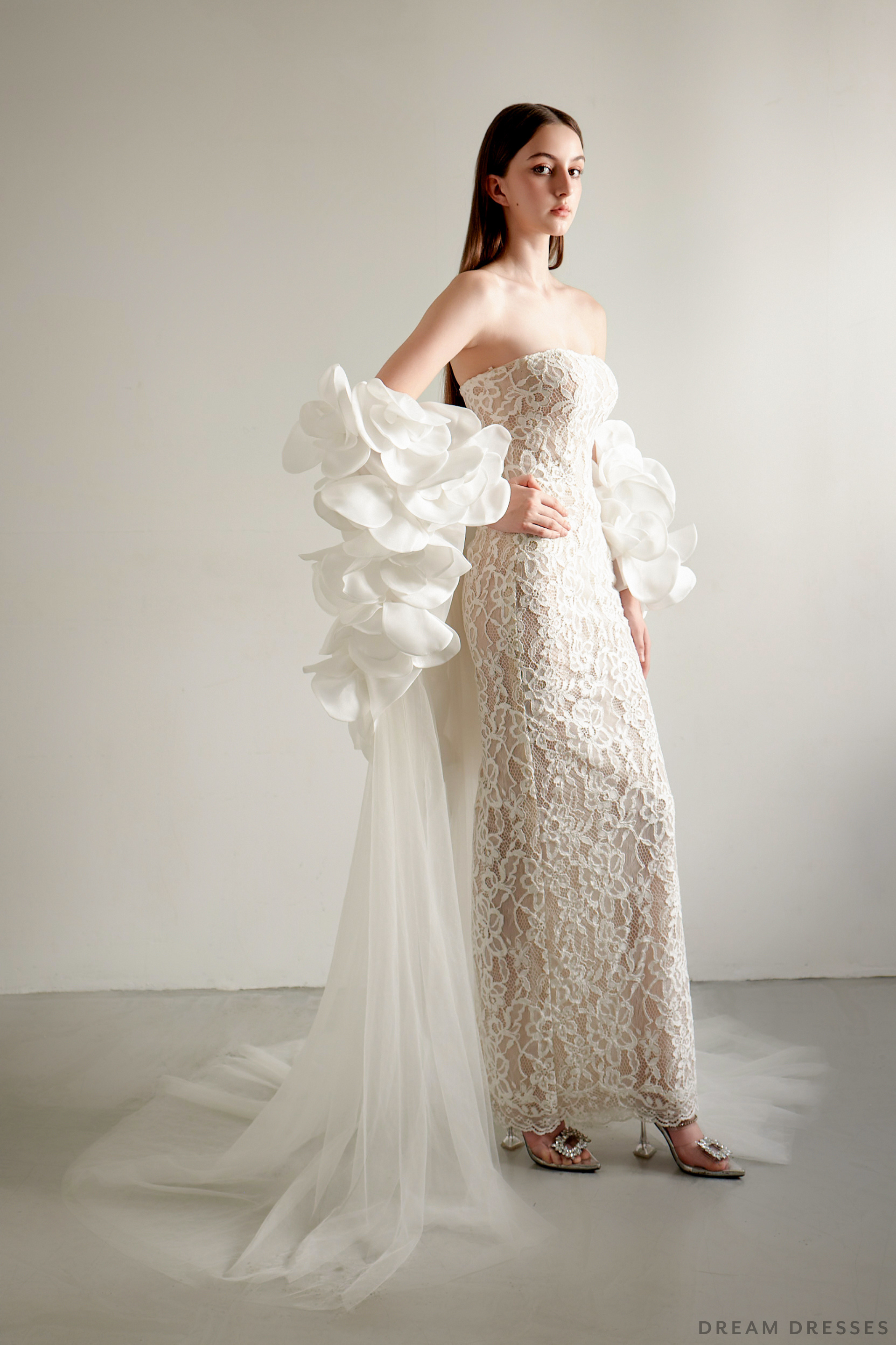 Haute Couture Wedding Cape with Flowers (#ORALIE) - Dream Dresses by P.M.N.