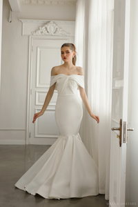 Off Shoulder Trumpet Wedding Dress (#JESALYN) - Dream Dresses by P.M.N.