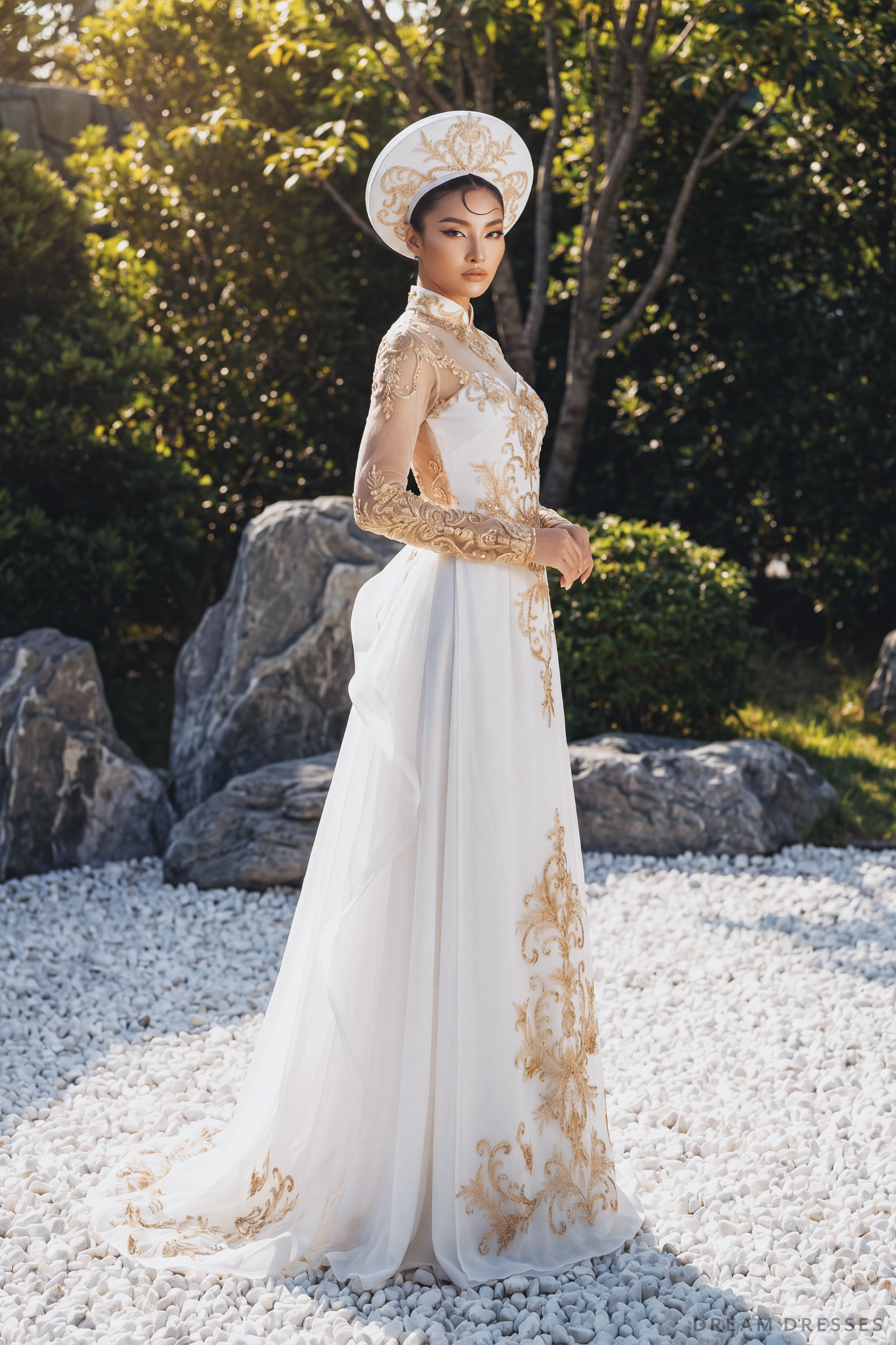 White Bridal Ao Dai | Vietnamese Traditional Bridal Dress with Gold Lace (#IMPERIAL)