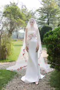 Drop Veil with Colorful Floral Lace (#EMMA) - Dream Dresses by P.M.N.