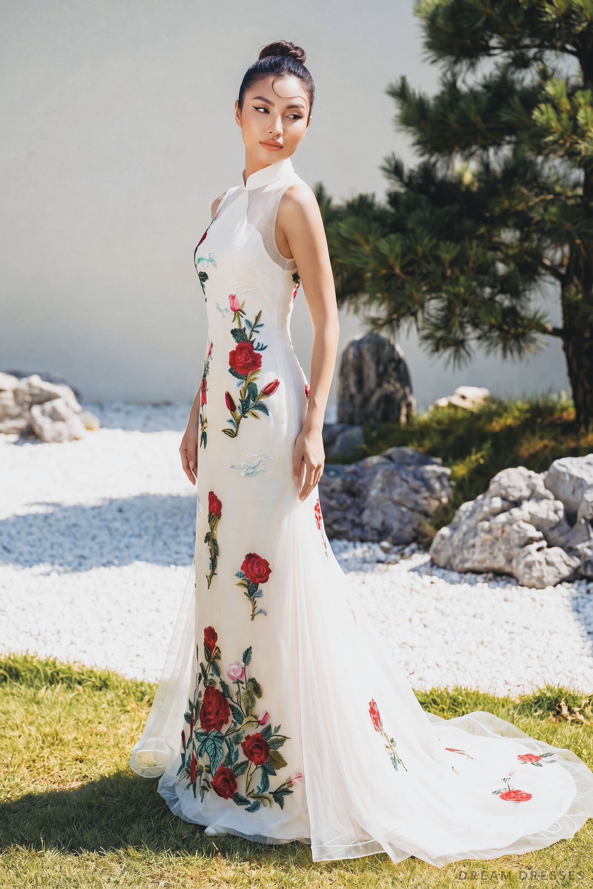 White Bridal Cheongsam | Modern Cheongsam Bridal Dress (#ROSIA)