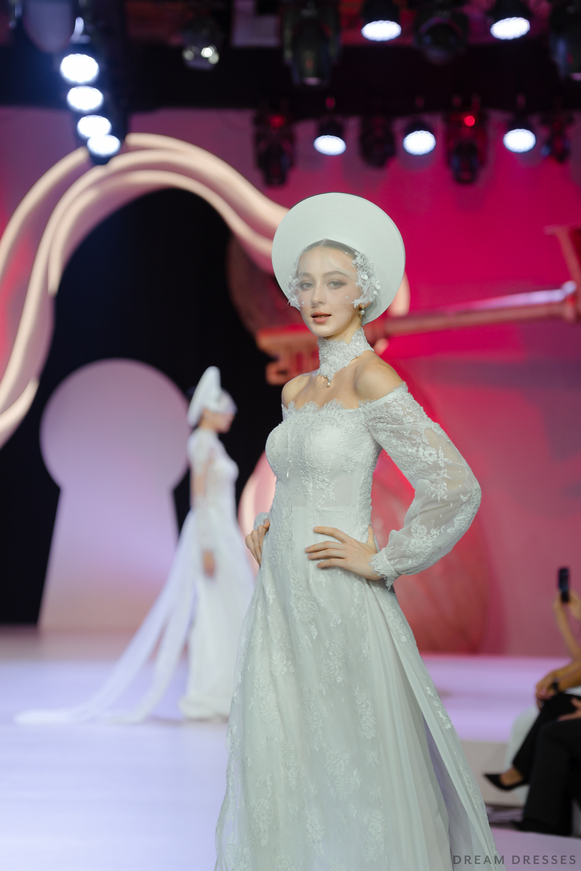White Bridal Ao Dai | Modern Vietnamese Bridal Dress with French Lace (#MAGNOLIA)