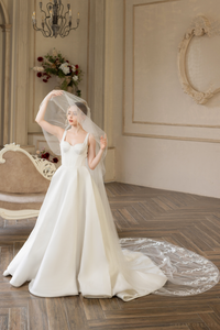 Bridal Drop Veil with Lace (#LAVANDE) - Dream Dresses by P.M.N.