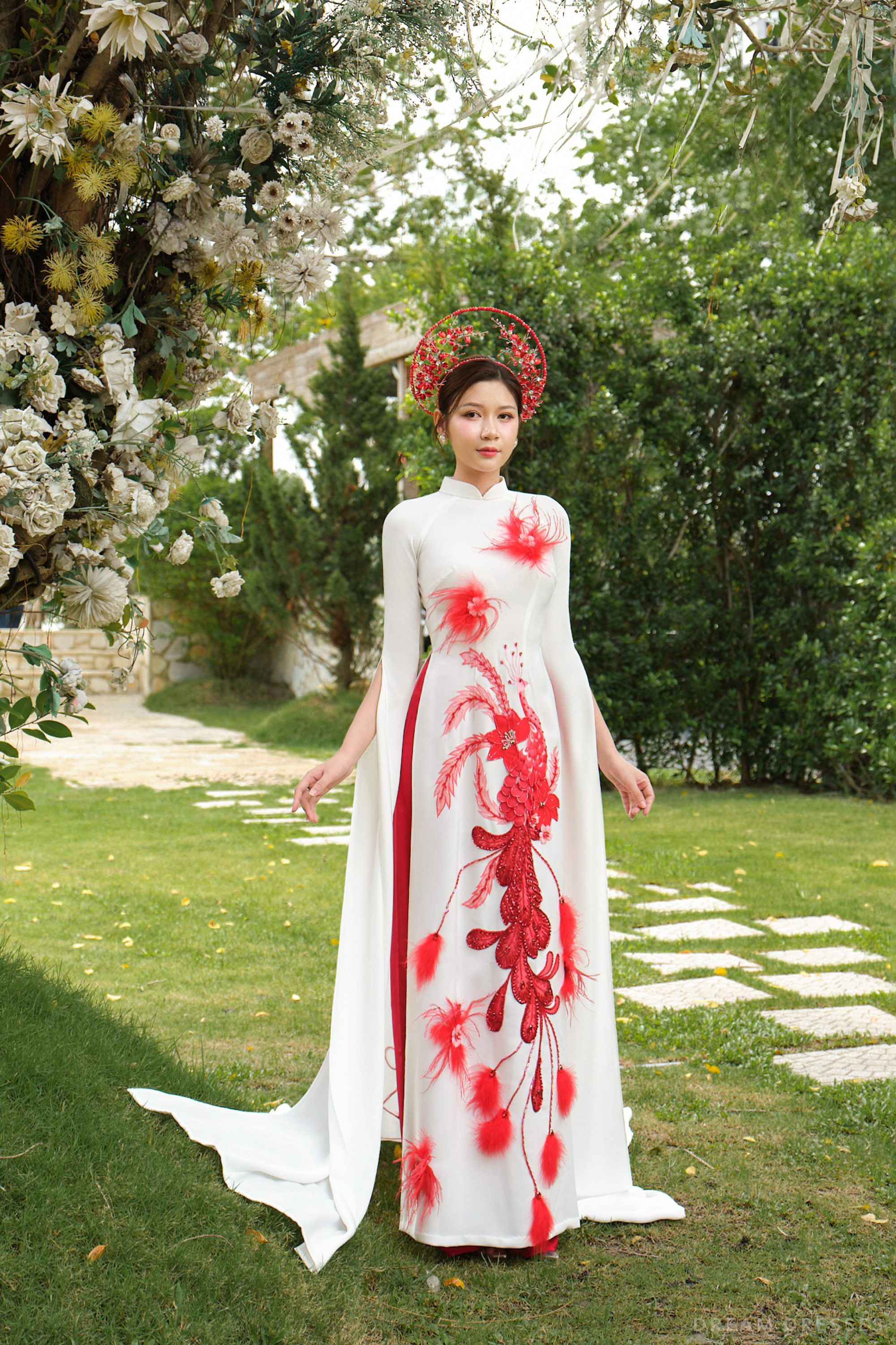 White Bridal Ao Dai | Modern Vietnamese Bridal Dress with Handmade Embellishments (#LAMIE)