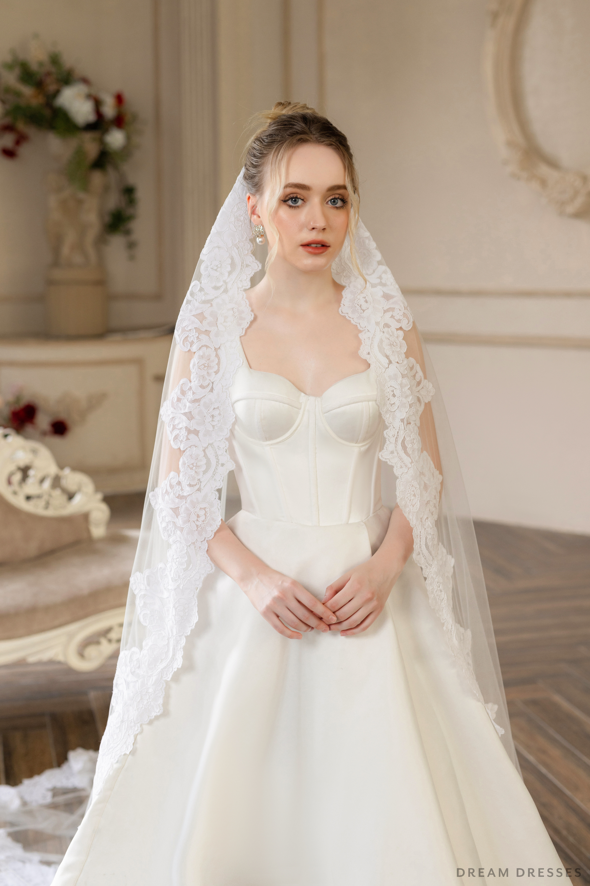 Mantilla Cathedral Wedding Veil (#JULEEN) - Dream Dresses by P.M.N.