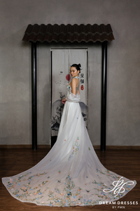Asian-inspired Wedding Dress with Embroidery (#WANQI)