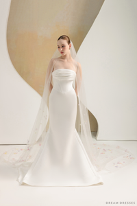 Bridal Veil with 3D Flowers (#ESIYA) - Dream Dresses by P.M.N.