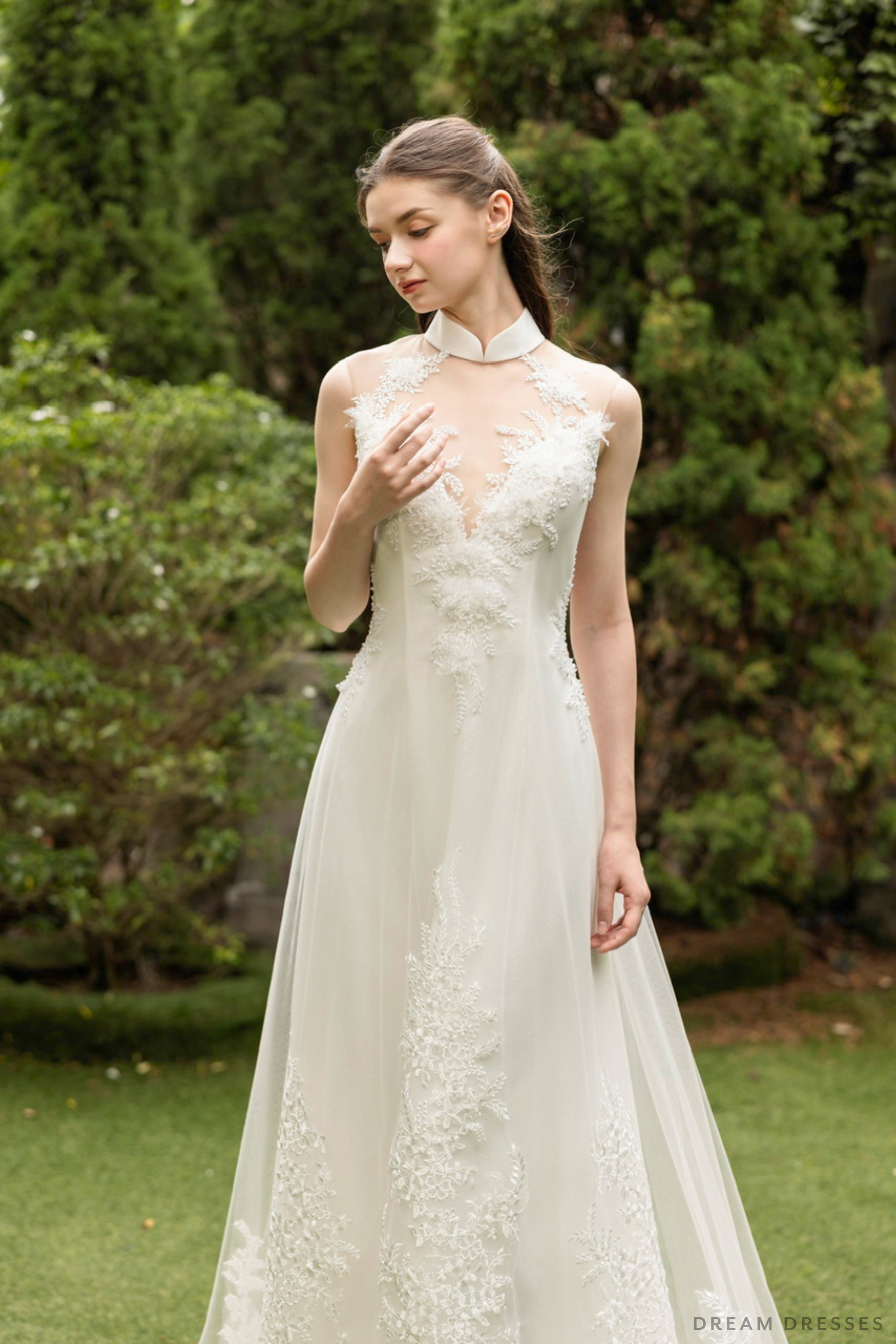 White Ao Dai | Modern Vietnamese Bridal Dress with Couture Lace (#KINA) - Dream Dresses by P.M.N.