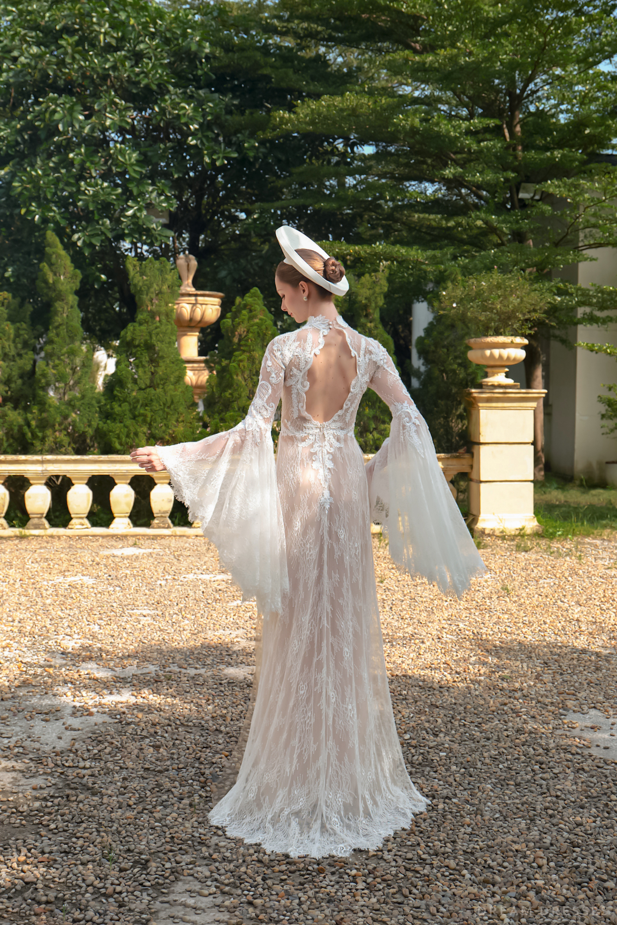 White Bridal Ao Dai | Modern Vietnamese Bridal Dress with French Lace (#RUBINA)