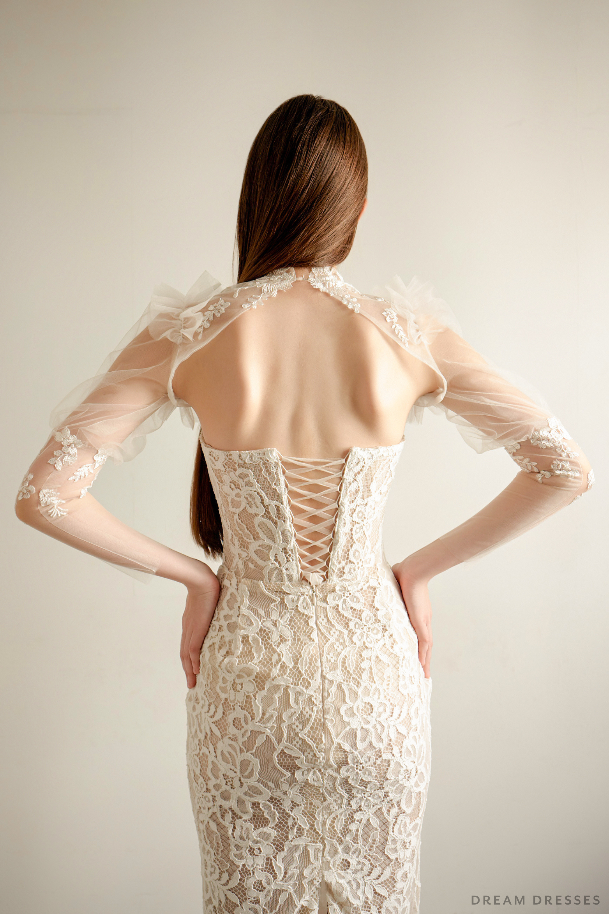 DreamDress By PMN Anne Wedding Cape Ruffles Shoulder High Neck Couture Lace Long Sleeves | Size: 4 DreamDress By PMN Anne Wedding Cape Ruffles Shoulder High Neck Couture Lace Long Sleeves | Size: 4