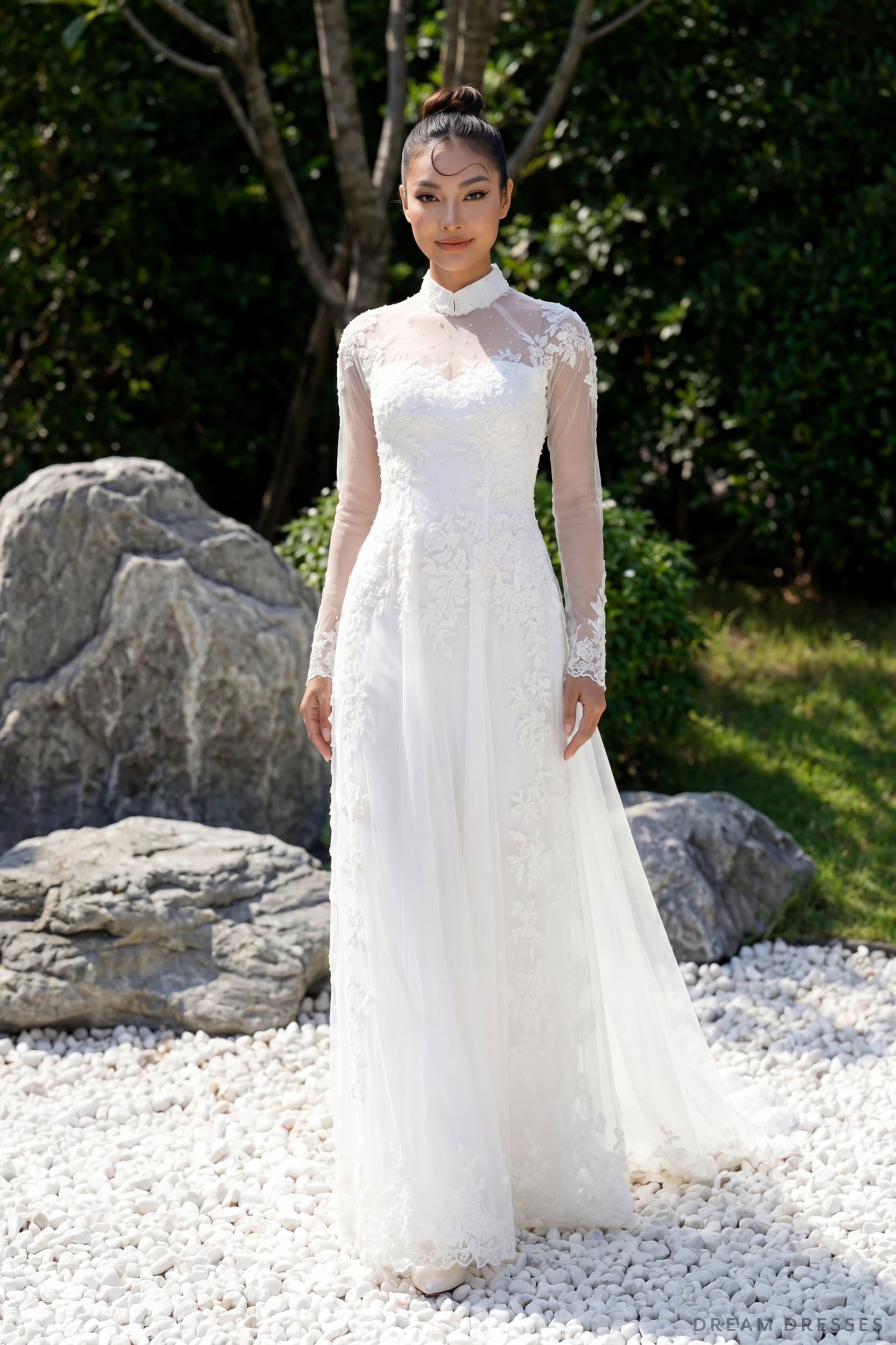 White Bridal Ao Dai | Modern Vietnamese Bridal Dress (#LING) - Dream Dresses by P.M.N.