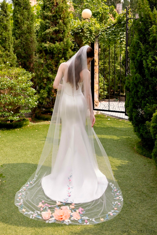 Single Tier 3D Flowers Wedding Veil (#KINSEY) - Dream Dresses by P.M.N.