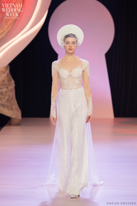 White Bridal Ao Dai | Modern Vietnamese Bridal Dress with French Lace (#HAN) - Dream Dresses by P.M.N.