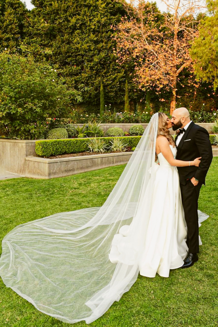 Cathedral Wedding Veil with Pearls (#QUEEN) - Dream Dresses by P.M.N.