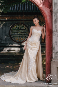 Asian-Inspired Strapless Wedding Dress (#RAN)