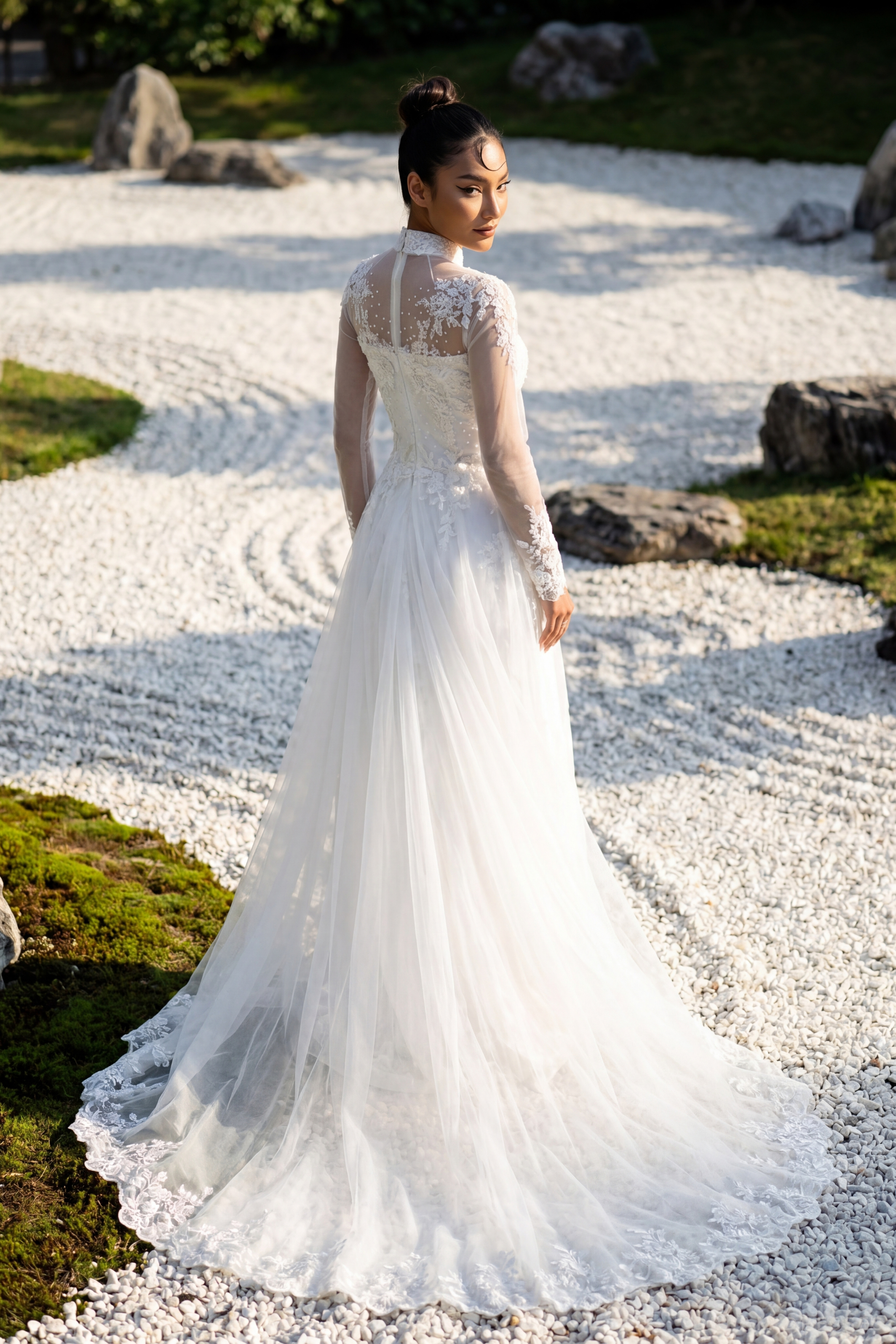White Bridal Ao Dai | Modern Vietnamese Bridal Dress (#LING) - Dream Dresses by P.M.N.