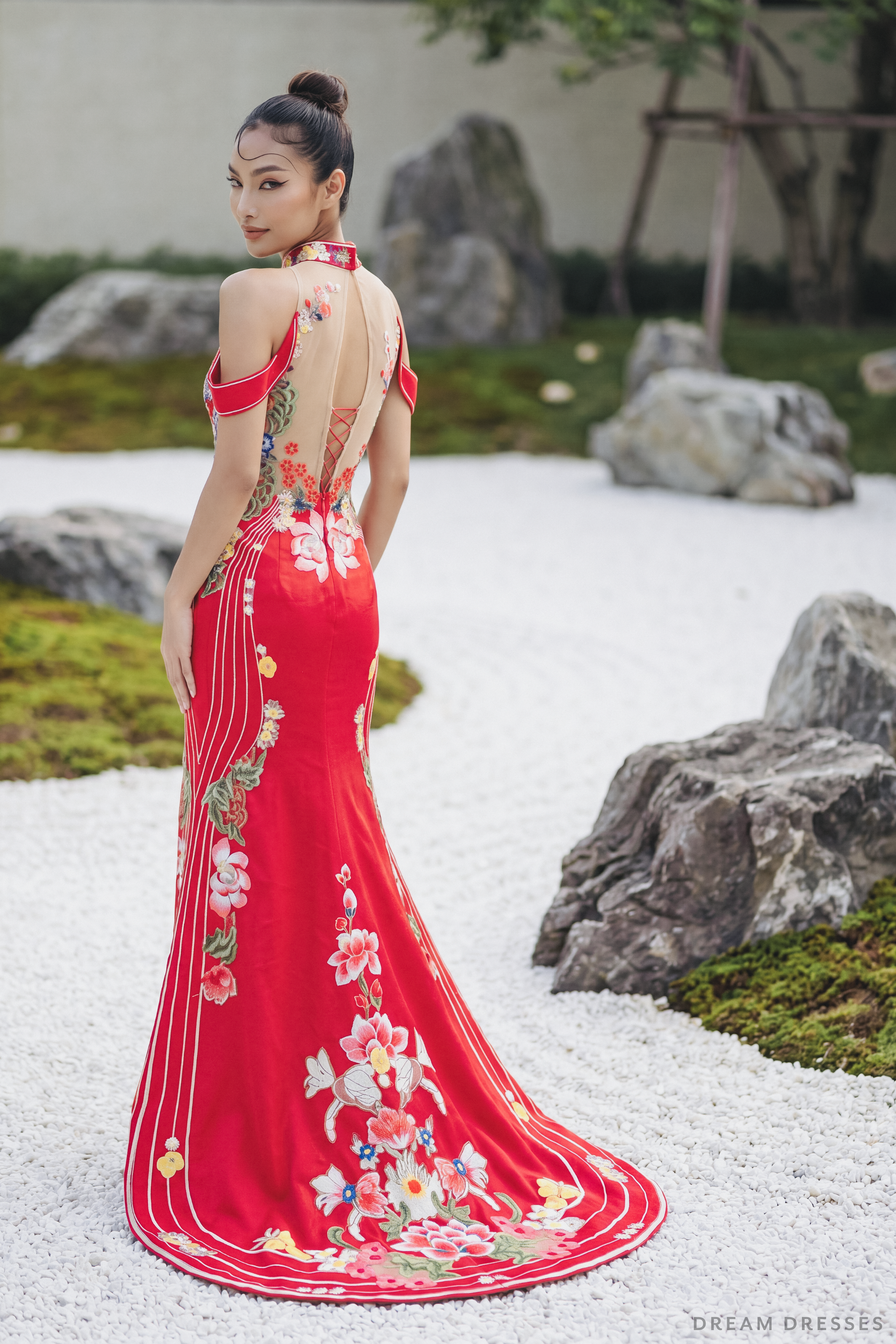 Red Modern Bridal Cheongsam Dress (#QIN)