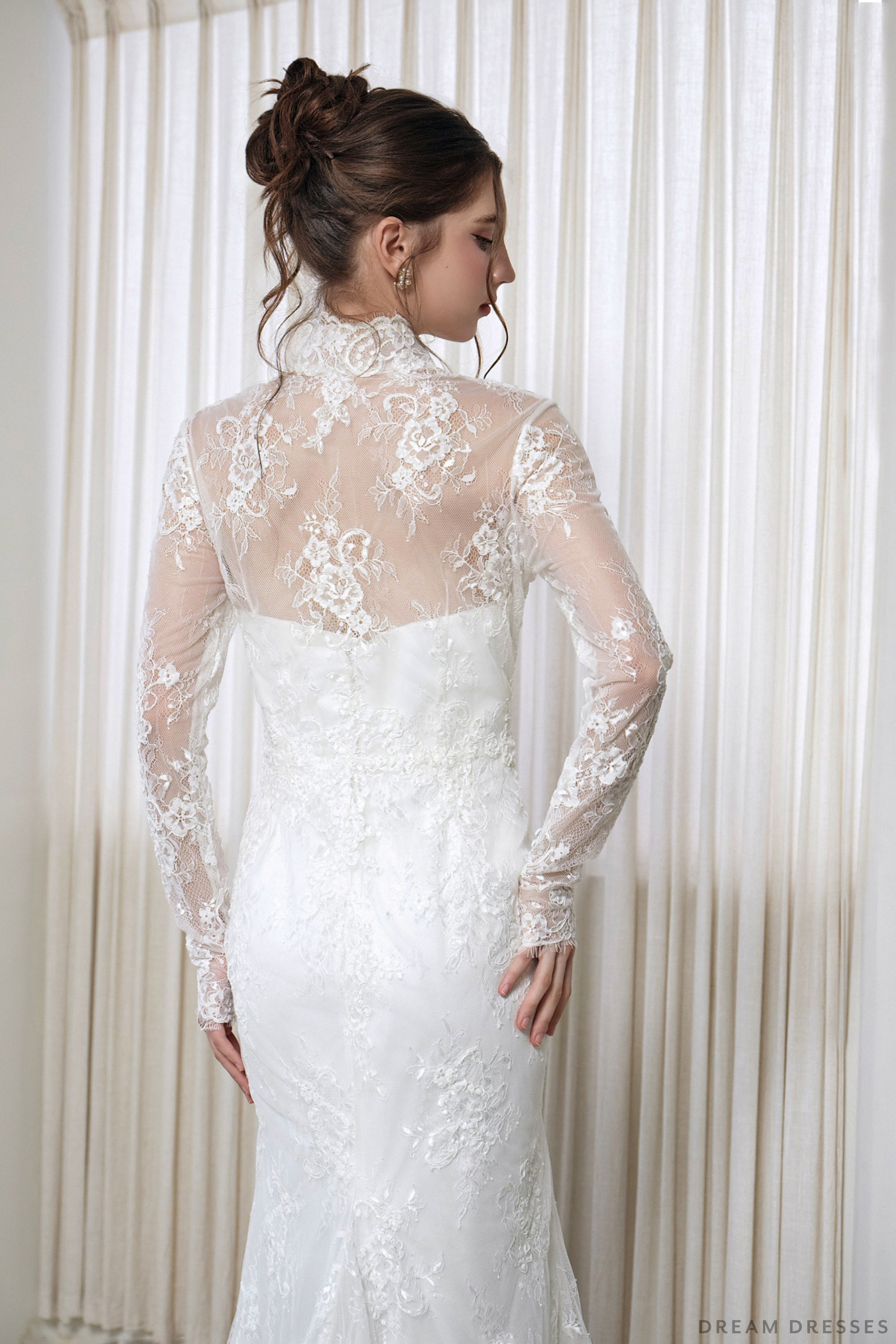 DreamDress By PMN Aiyana Fit & Flare Wedding Dress Gown Removable Overlay Floral Embellishment Couture French Lace Sweep Train | Size: 10 DreamDress By PMN Aiyana Fit & Flare Wedding Dress Gown Removable Overlay Floral Embellishment Couture French Lace Sweep Train | Size: 10