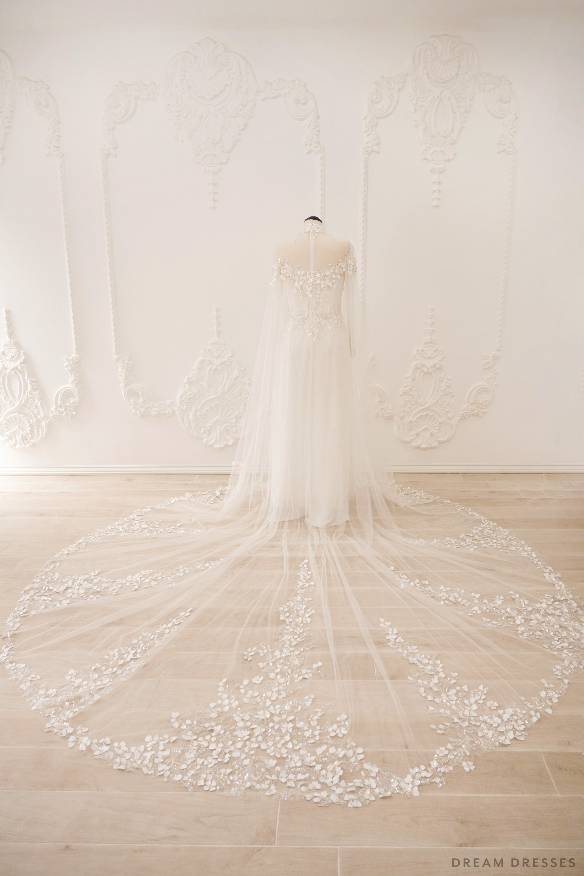 Ao Dai Detachable Cape | Traditional Vietnamese Bridal Detachable Cape (#DIANA) - Dream Dresses by P.M.N.