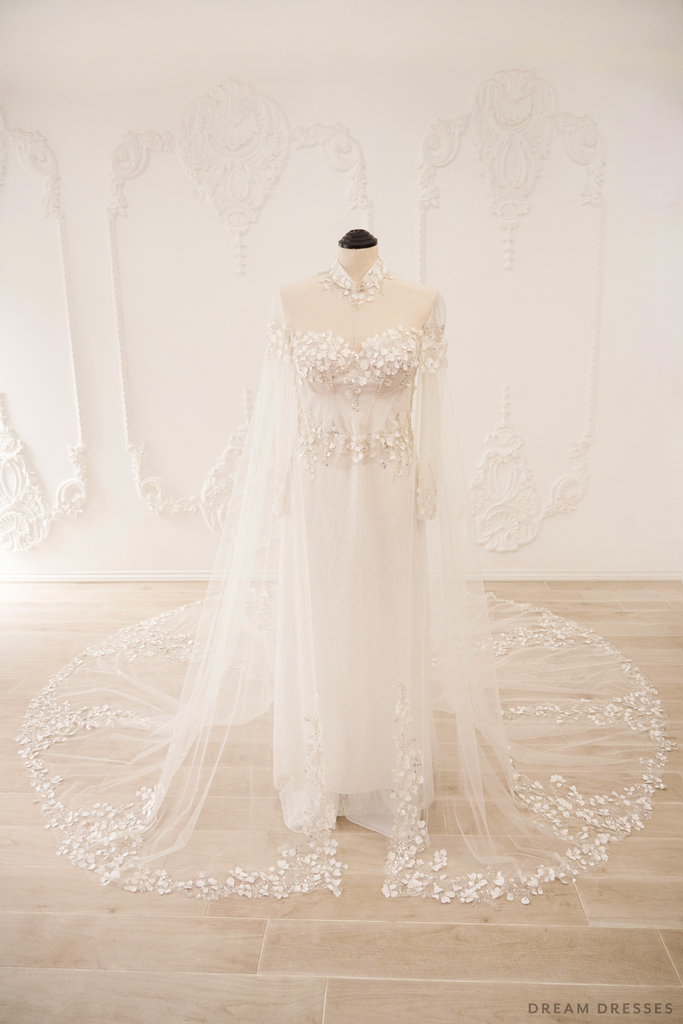 Dream Dresses by P.M.N. White Bridal AO Dai | Vietnamese Traditional Bridal Dress with Gold Lace (#JIAYI) 16