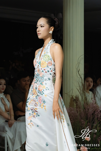 Asian-inspired Wedding Dress with Embroidery (#QIONG)