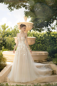 Ball Grown Wedding Dress with Floral Lace (#ANGELITA) - Dream Dresses by P.M.N.