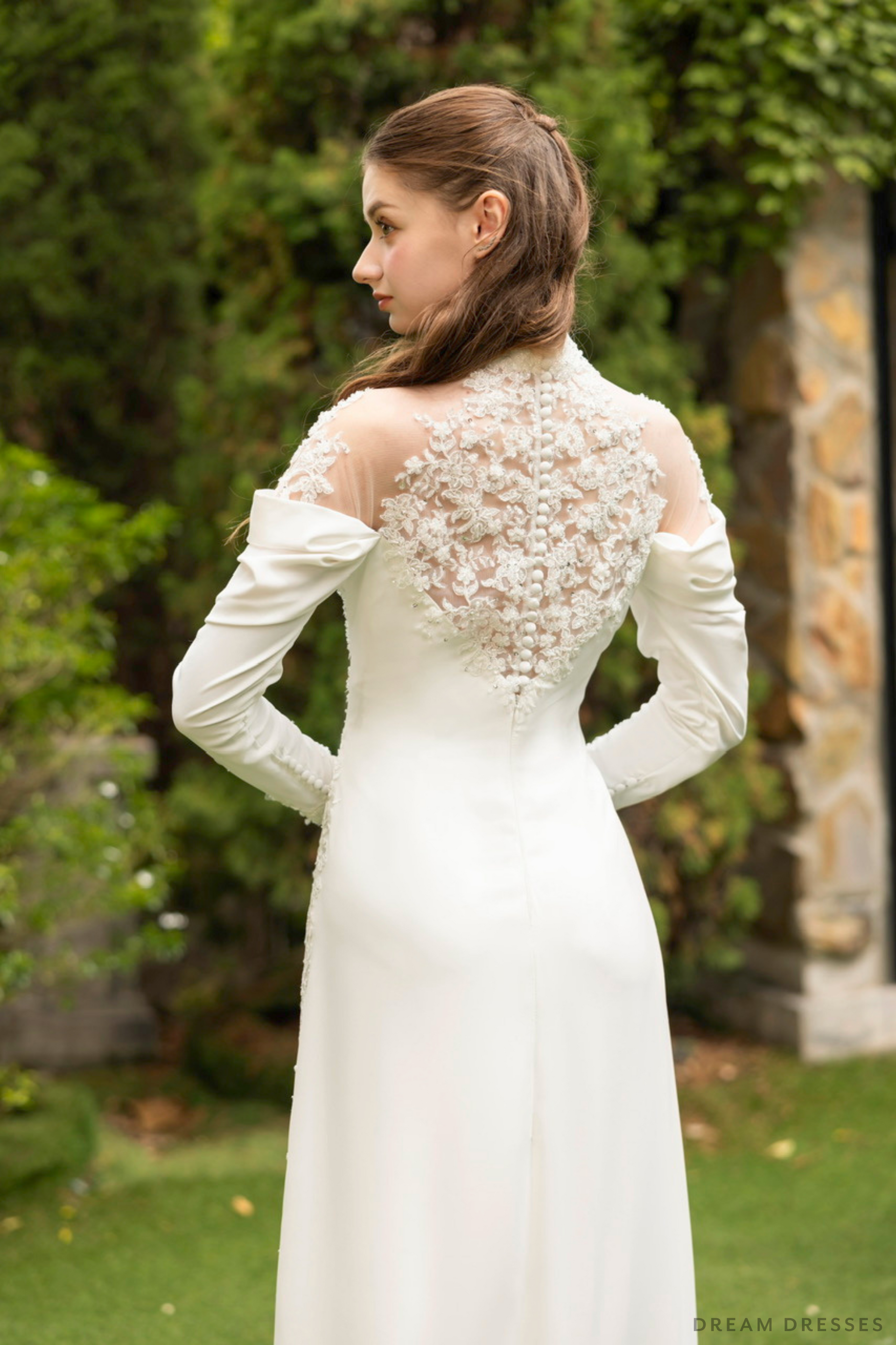 White Silk Ao Dai | Modern Vietnamese Bridal Dress (#ALLY) - Dream Dresses by P.M.N.