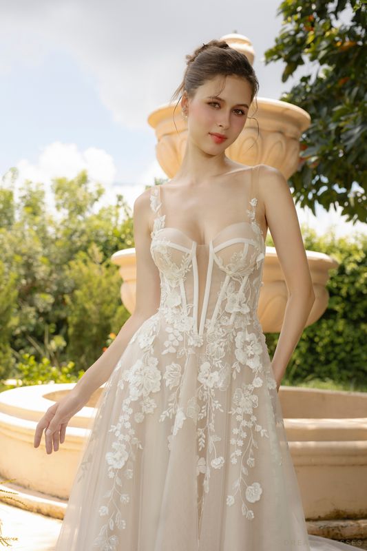 Ball Grown Wedding Dress with Floral Lace (#ANGELITA) - Dream Dresses by P.M.N.