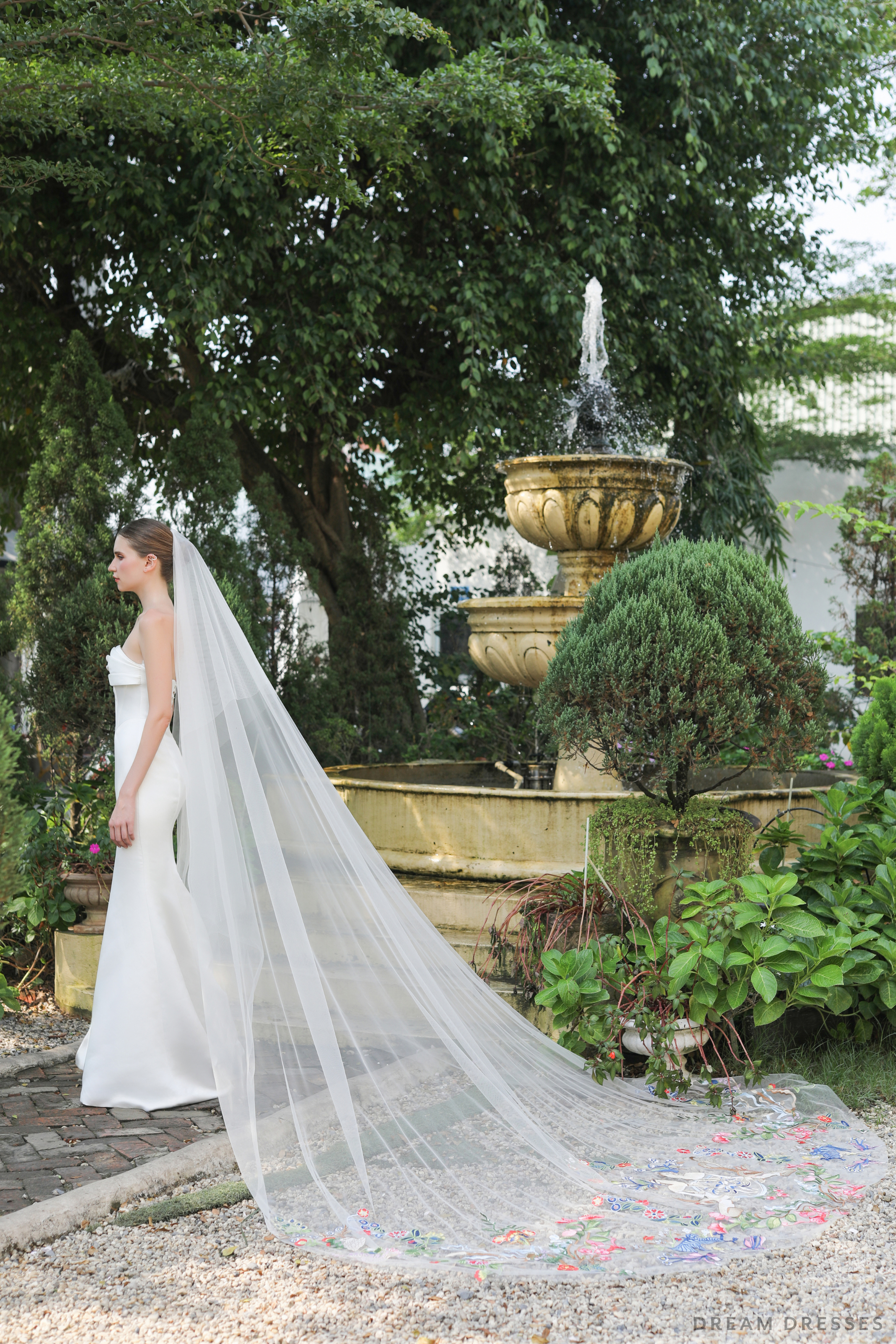 Romantic Floral Embroidered Cathedral Veil (#HANANE) - Dream Dresses by P.M.N.