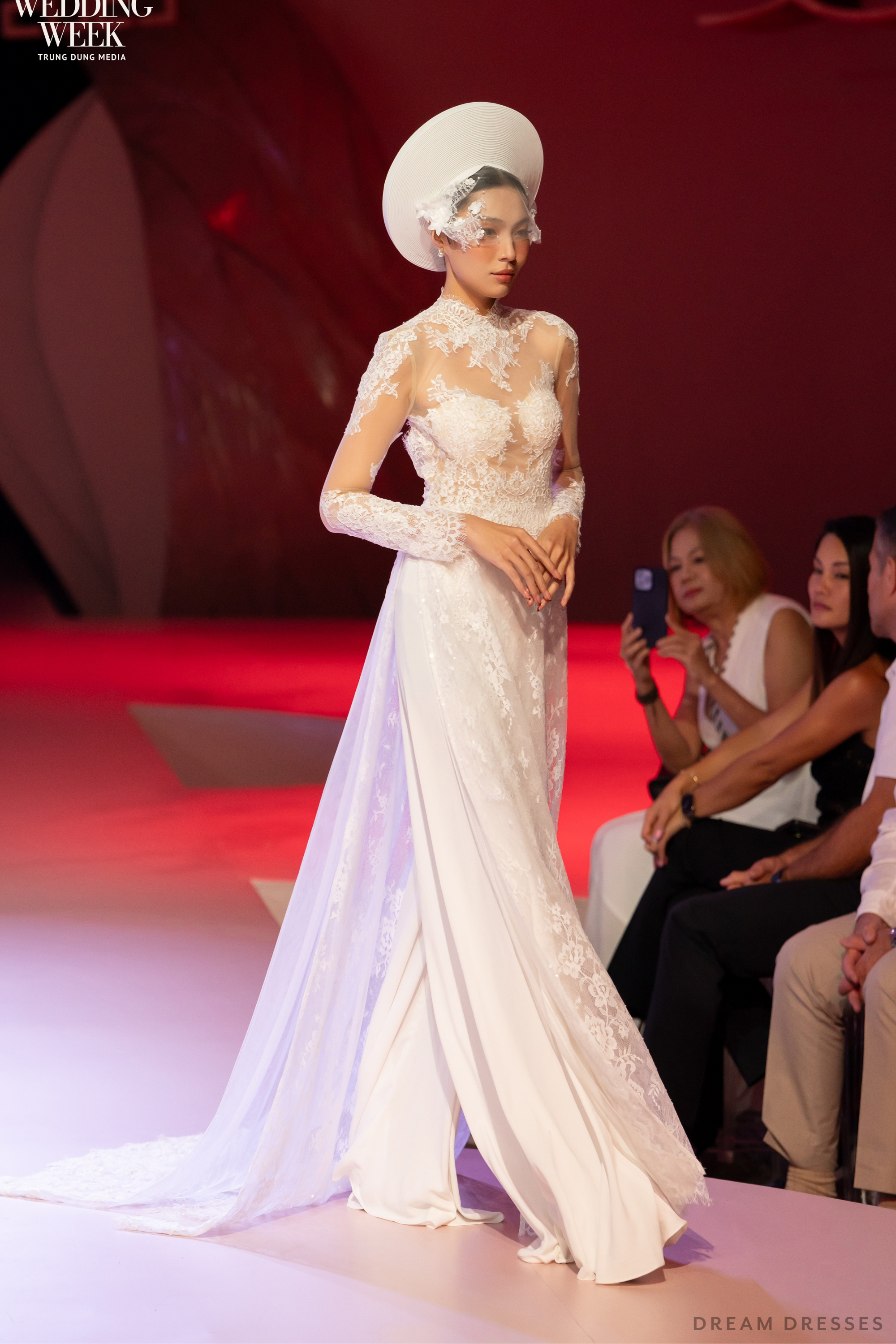 White Bridal Ao Dai | Modern Vietnamese Bridal Dress with French Lace (#AMBERLY)