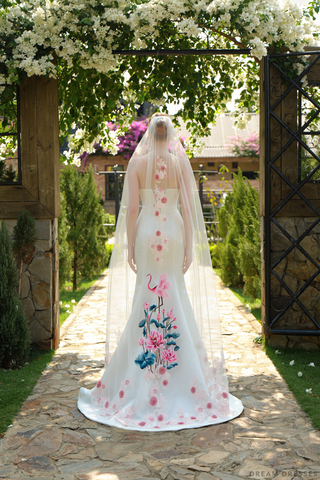 Handmade Wedding Veil with Bird and Floral Embroidery (#STEFAN)